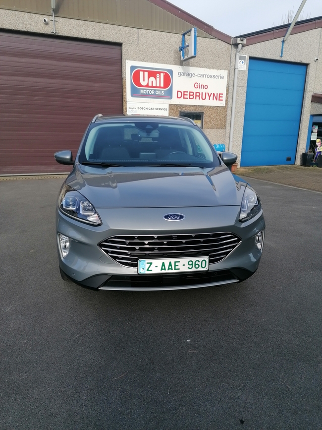 FORD KUGA PLUG IN 3 FORD KUGA PLUG IN 3